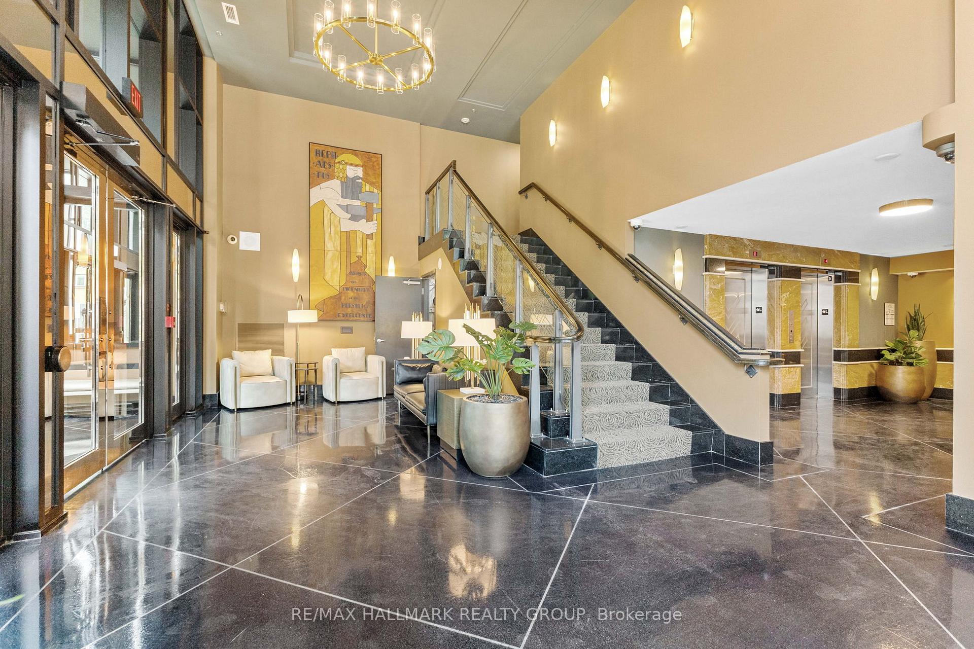 Photo 3 of Unit 504, 245 Kent Street, Ottawa, Ottawa Centre — HOMEH