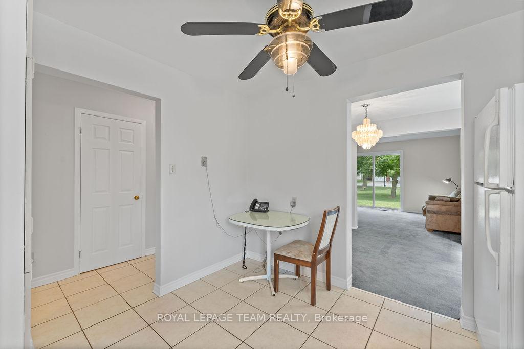 Photo 10 of 1073 Ewing Street, Ottawa, Hunt Club Park — HOMEH
