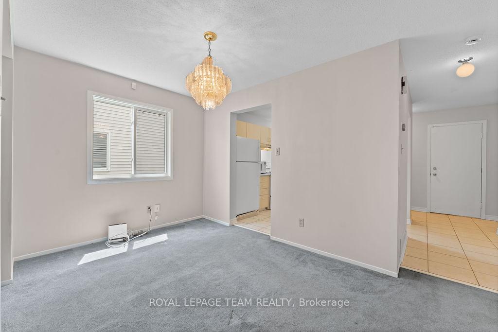 Photo 13 of 1073 Ewing Street, Ottawa, Hunt Club Park — HOMEH
