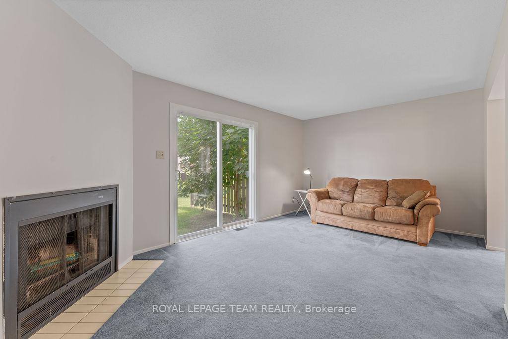 Photo 16 of 1073 Ewing Street, Ottawa, Hunt Club Park — HOMEH