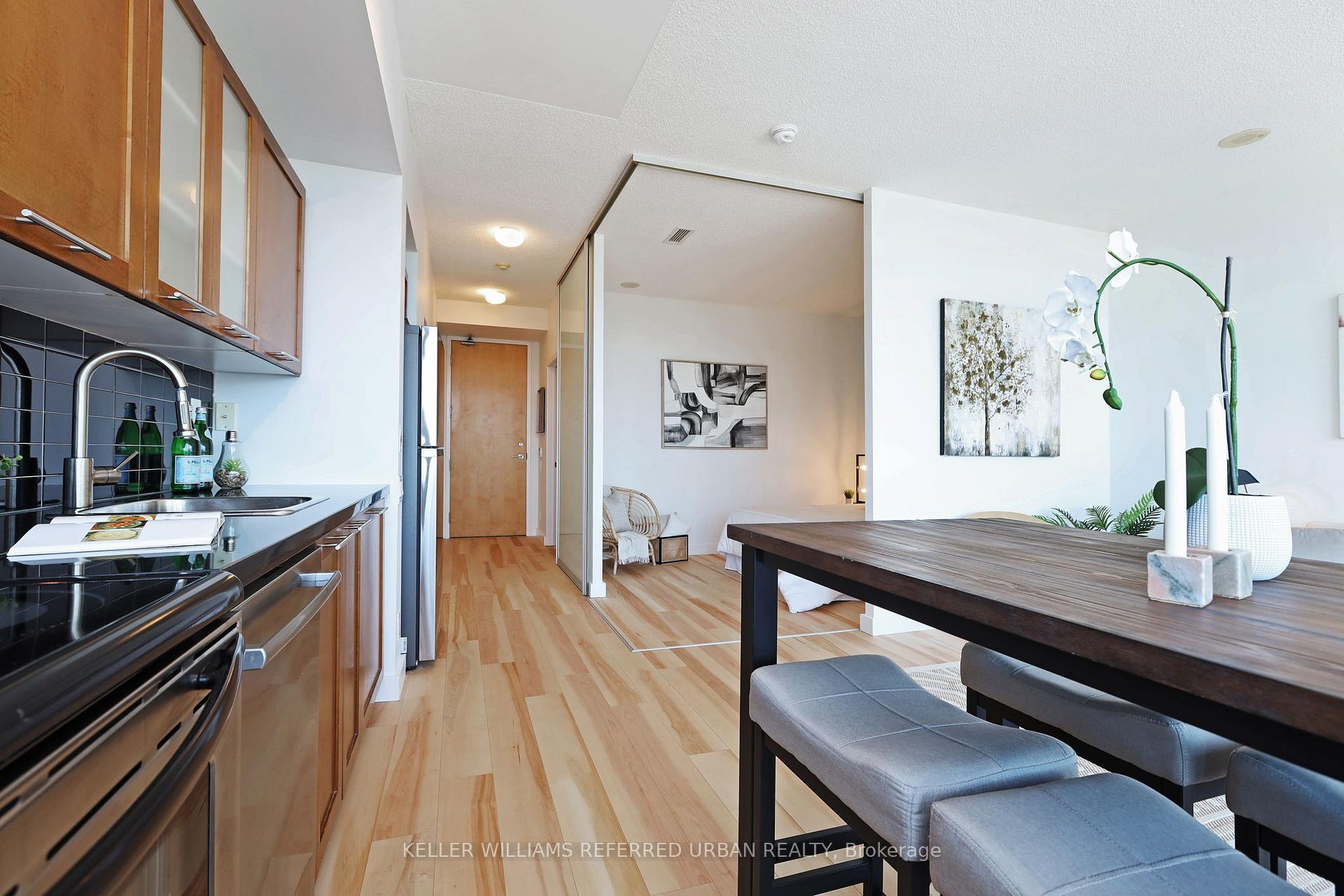 Photo 5 of Unit 1801, 33 Mill Street, Toronto, Waterfront Communities — HOMEH
