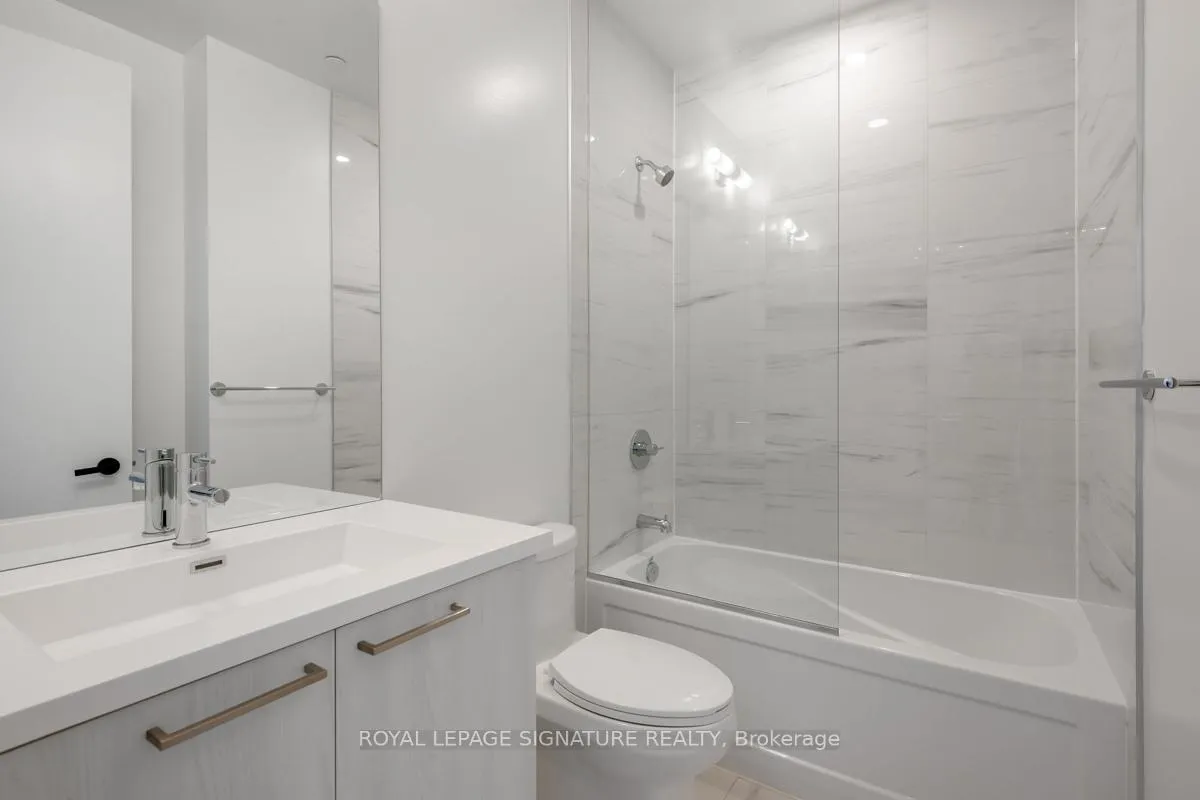 Photo 15 of Unit 3201, 195 Commerce Street, Vaughan, Vaughan Corporate Centre — HOMEH