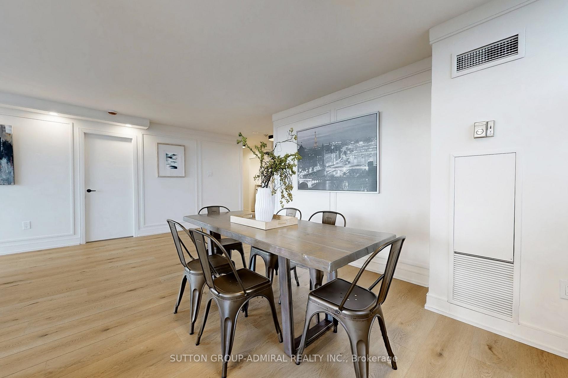 Photo 12 of Unit 901, 7601 Bathurst Street, Vaughan, Crestwood-Springfarm-Yorkhill — HOMEH