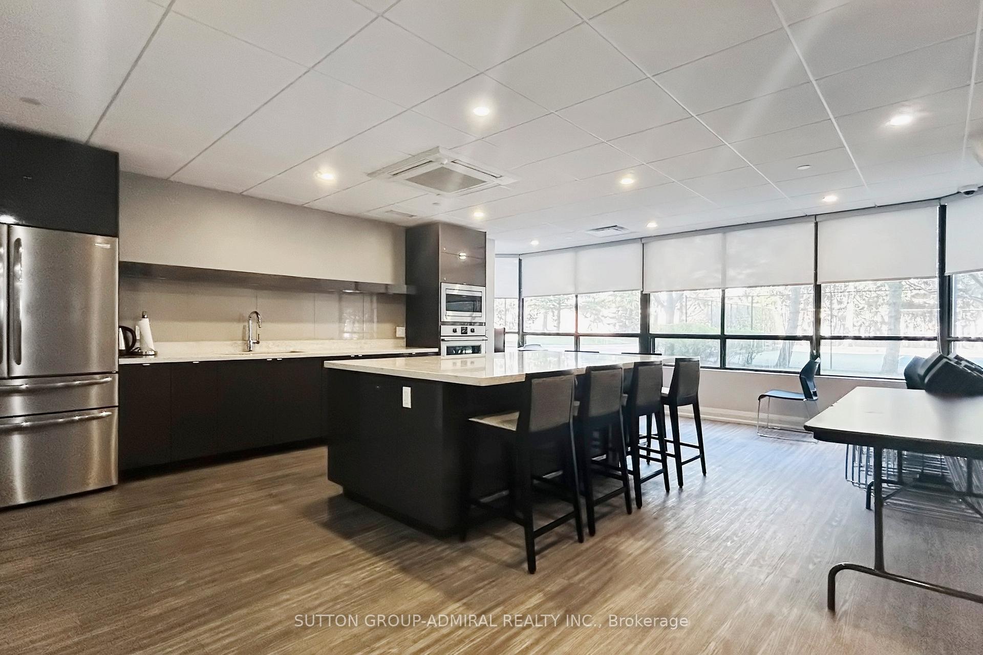 Photo 28 of Unit 901, 7601 Bathurst Street, Vaughan, Crestwood-Springfarm-Yorkhill — HOMEH