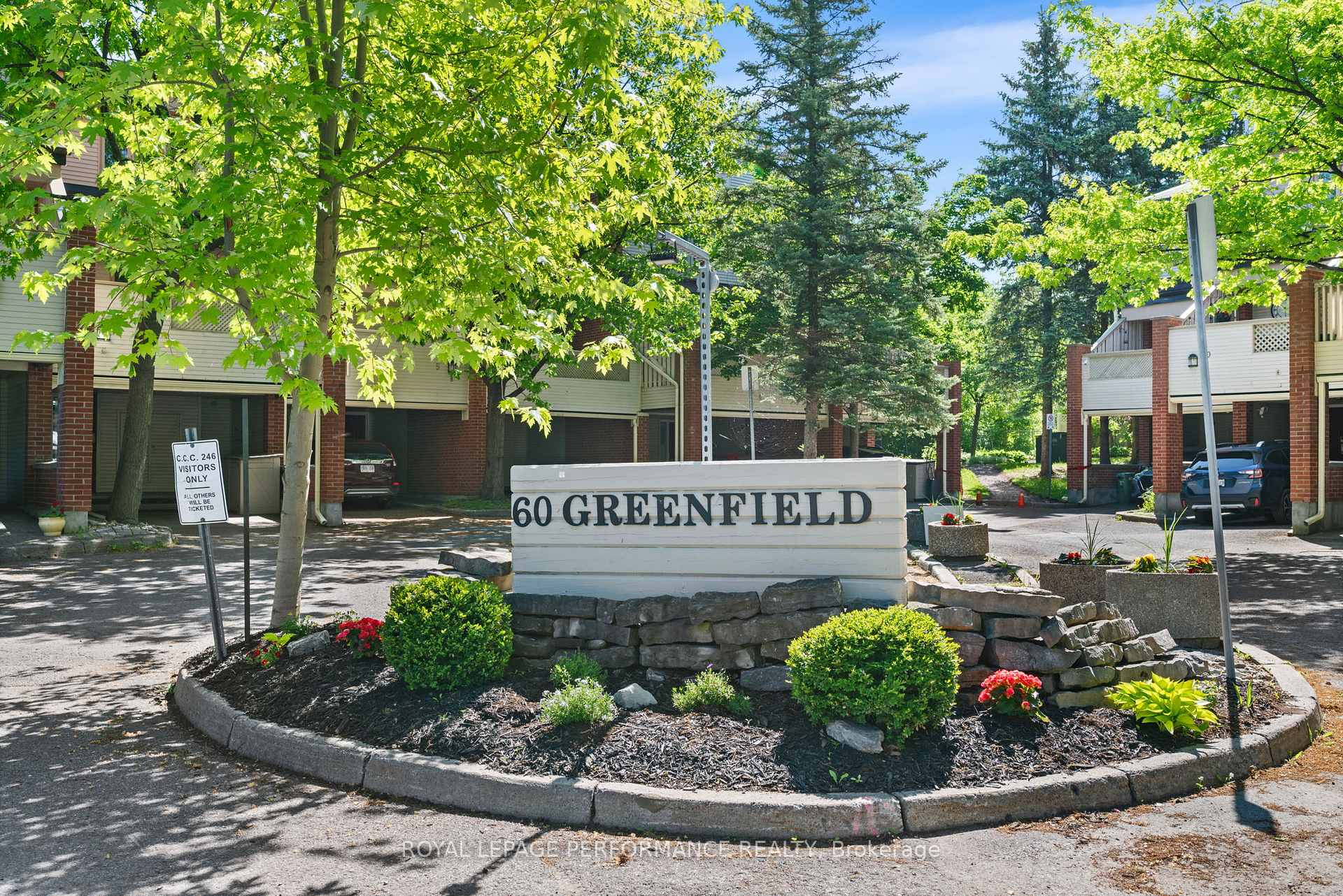 Photo 4 of Unit 3, 60 Greenfield Avenue, Ottawa, Ottawa East — HOMEH