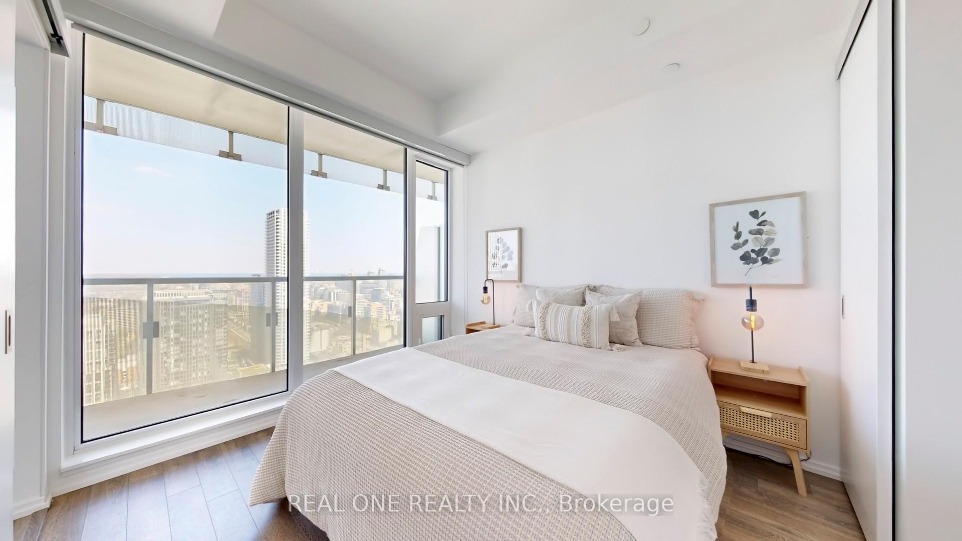 Photo 19 of Unit 3202, 197 Yonge Street, Toronto, Church-Yonge Corridor — HOMEH
