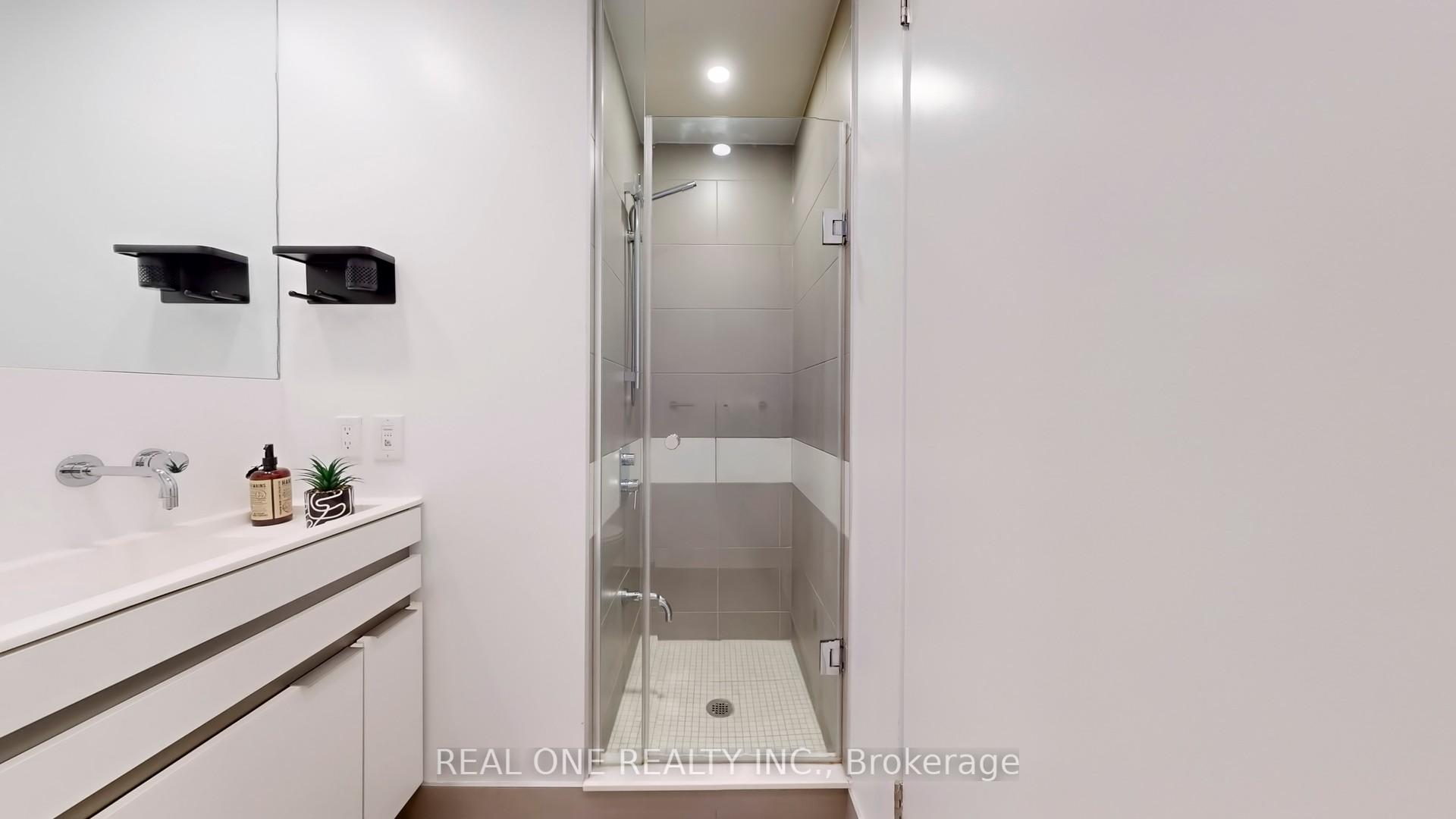 Photo 28 of Unit 3202, 197 Yonge Street, Toronto, Church-Yonge Corridor — HOMEH