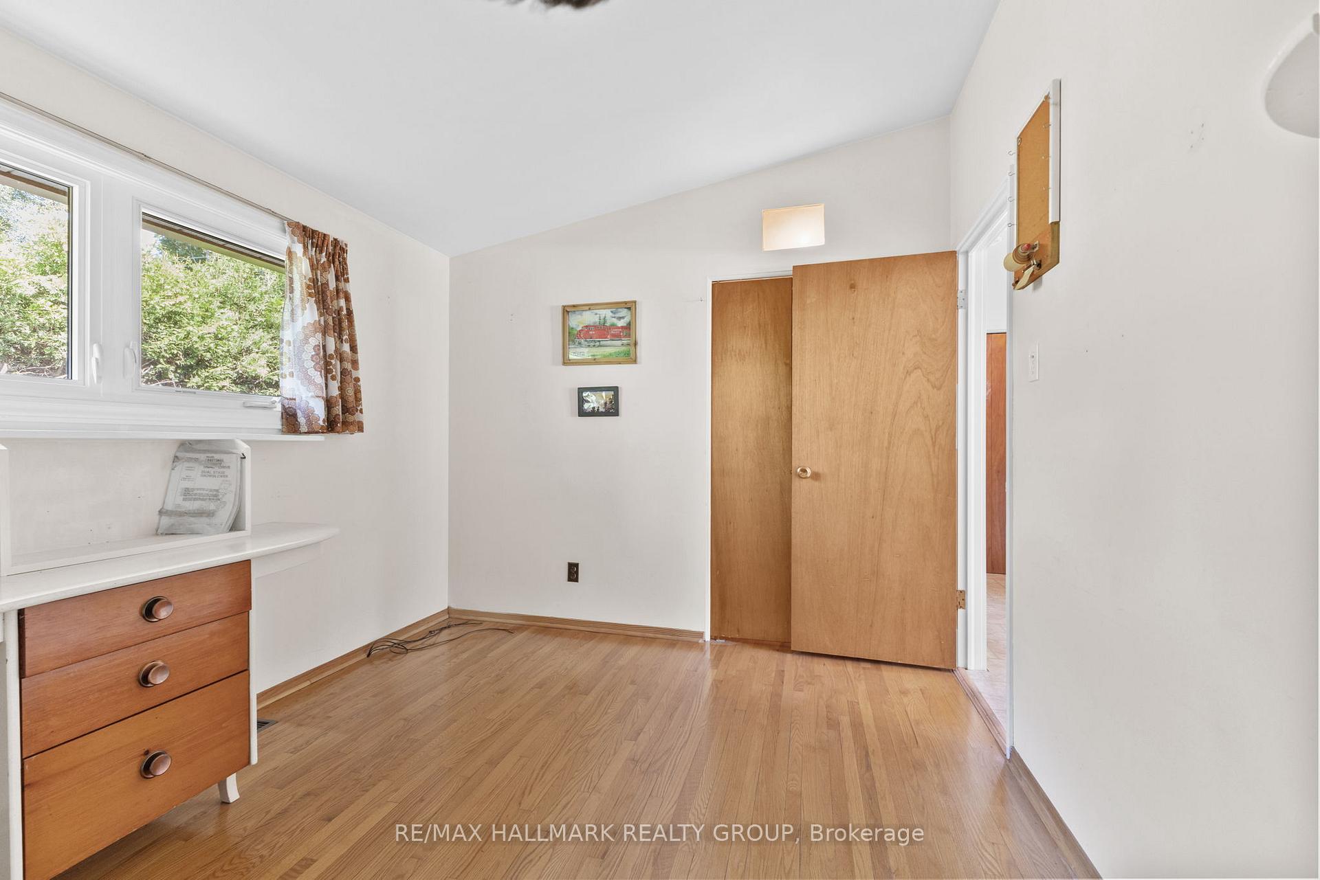 Photo 29 of 2234 Bingham Street, Ottawa, Elmvale Acres/Urbandale — HOMEH