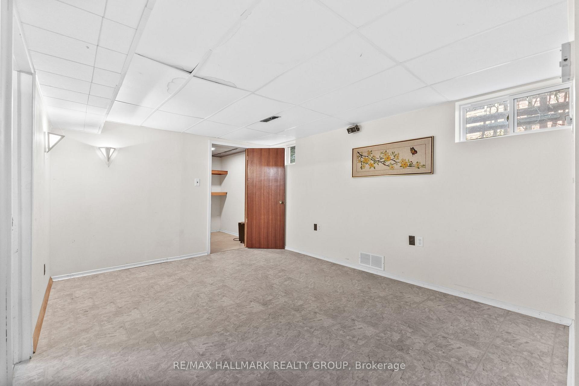 Photo 33 of 2234 Bingham Street, Ottawa, Elmvale Acres/Urbandale — HOMEH