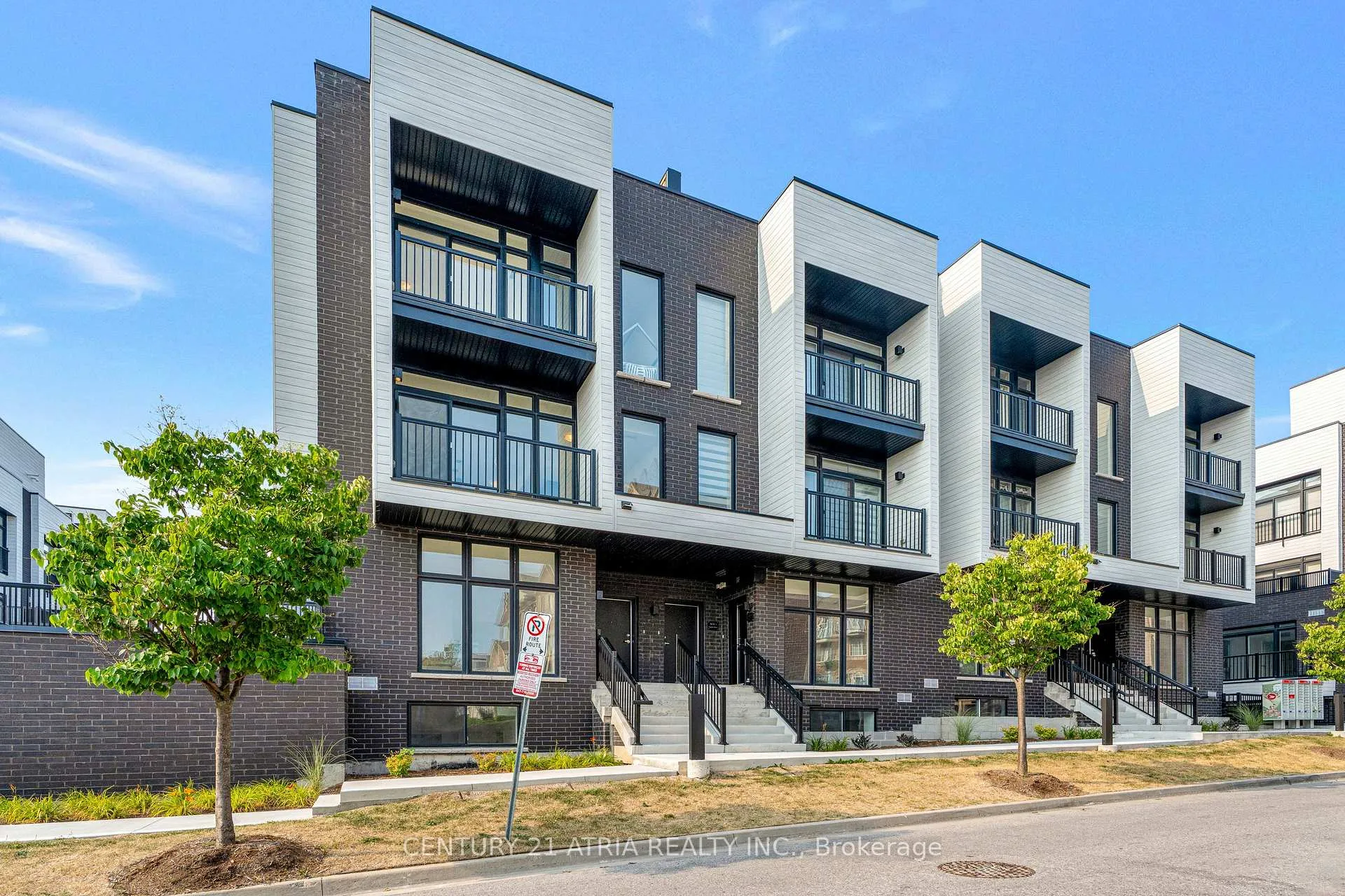 Photo 1 of Unit 3, 188 Angus Drive, Ajax, Central — HOMEH