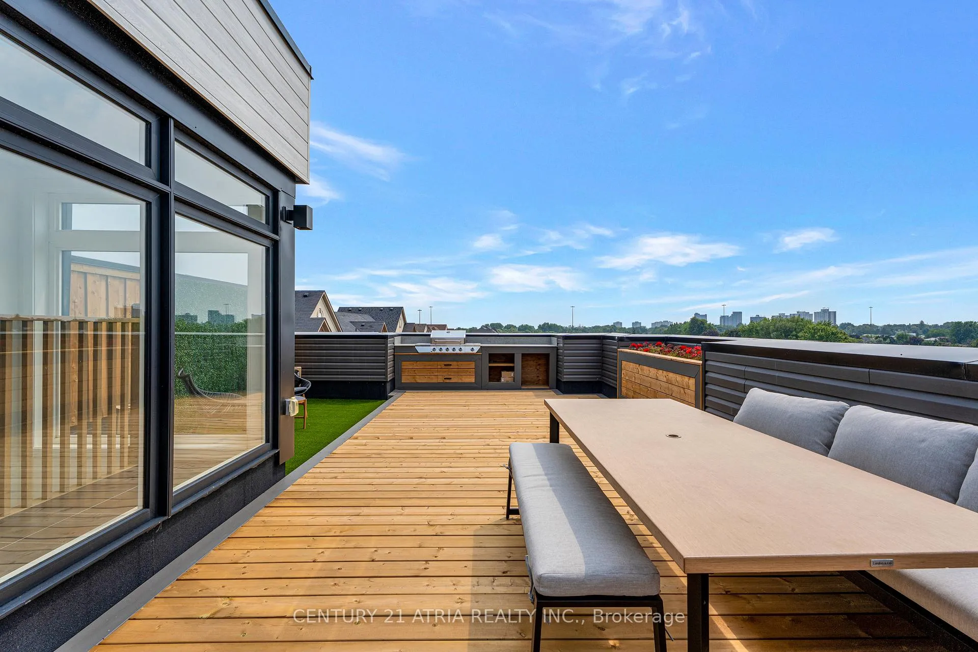 Photo 3 of Unit 3, 188 Angus Drive, Ajax, Central — HOMEH