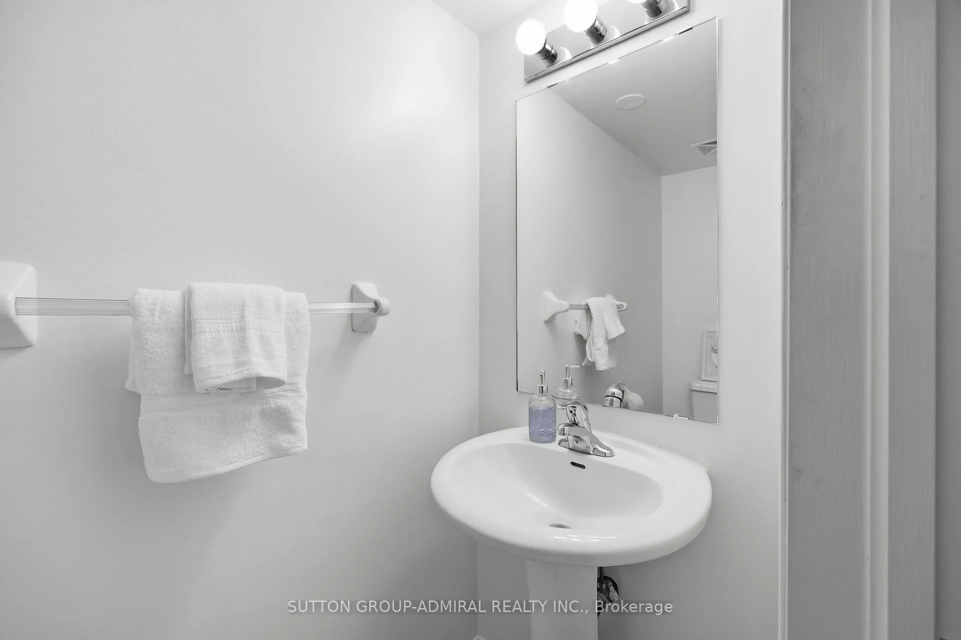 Photo 15 of Unit 216, 308 John Street, Markham, Aileen-Willowbrook — HOMEH