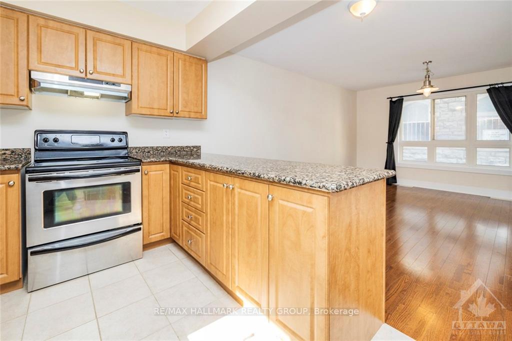 Photo 4 of Unit M3, 345 Bronson Avenue, Ottawa, Ottawa Centre — HOMEH