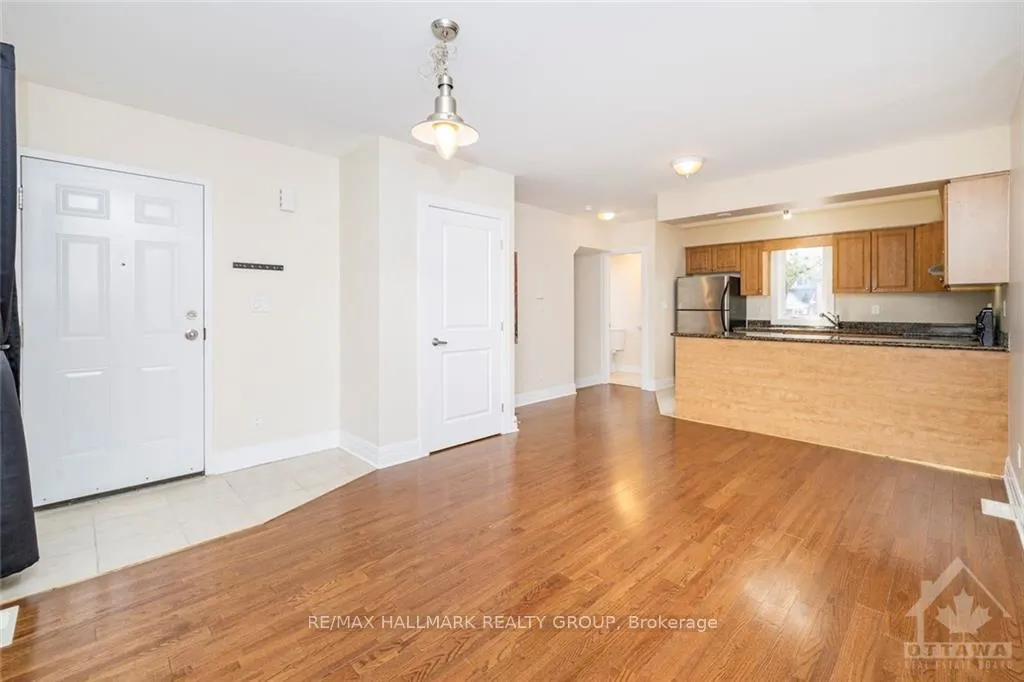 Photo 15 of Unit M3, 345 Bronson Avenue, Ottawa, Ottawa Centre — HOMEH