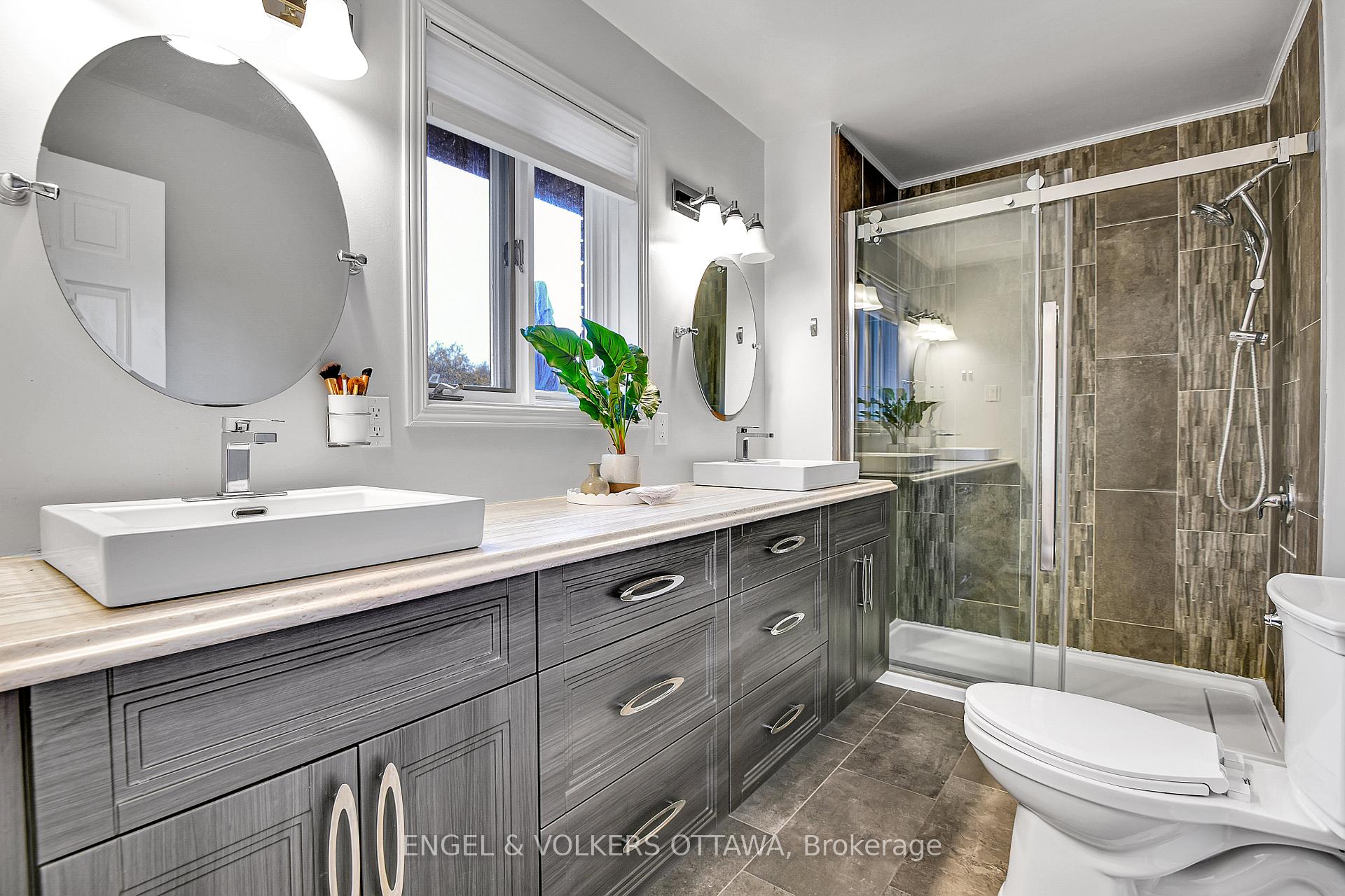 Photo 16 of 102 Delaney Drive, Ottawa, Huntley Ward (South West) — HOMEH