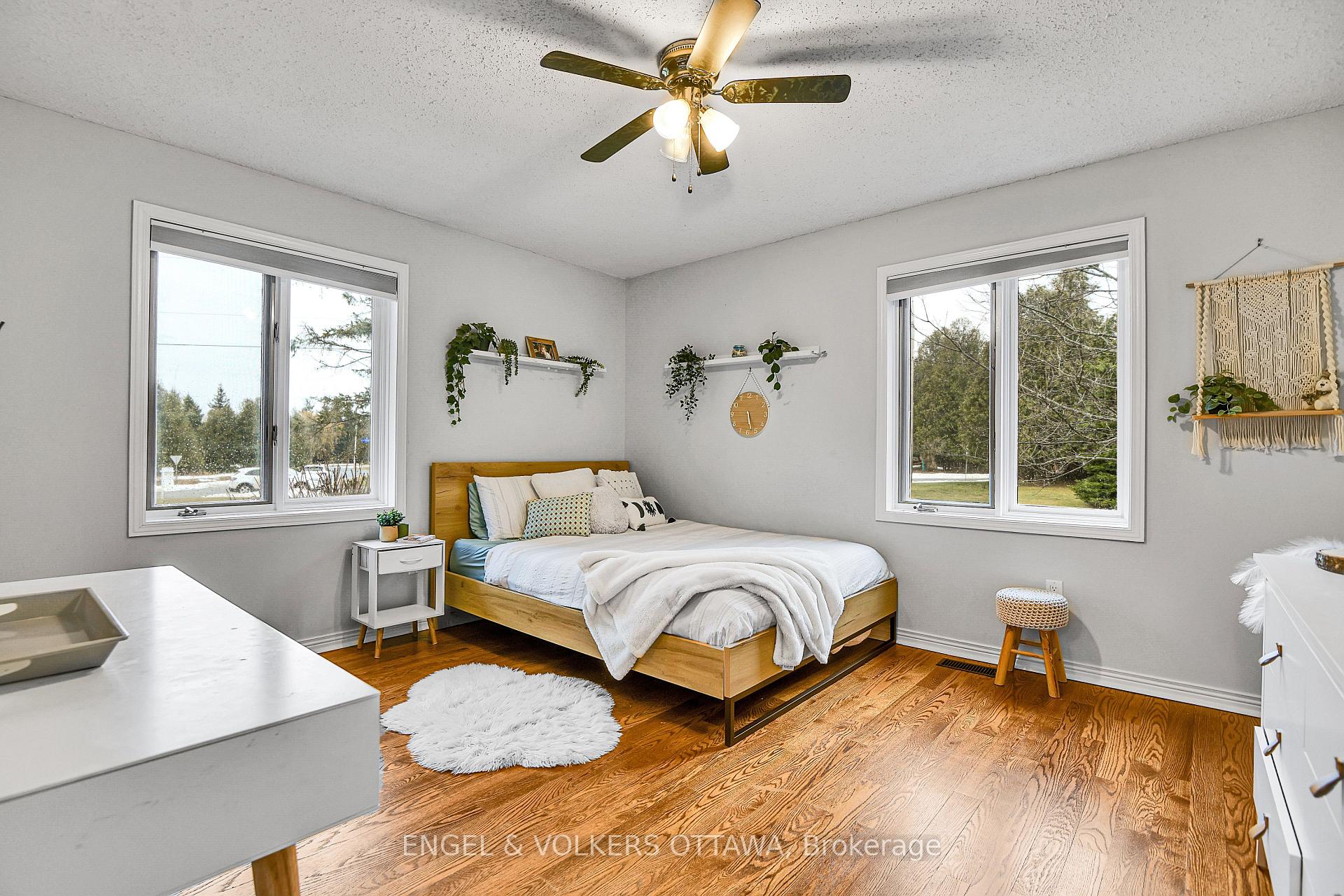 Photo 20 of 102 Delaney Drive, Ottawa, Huntley Ward (South West) — HOMEH