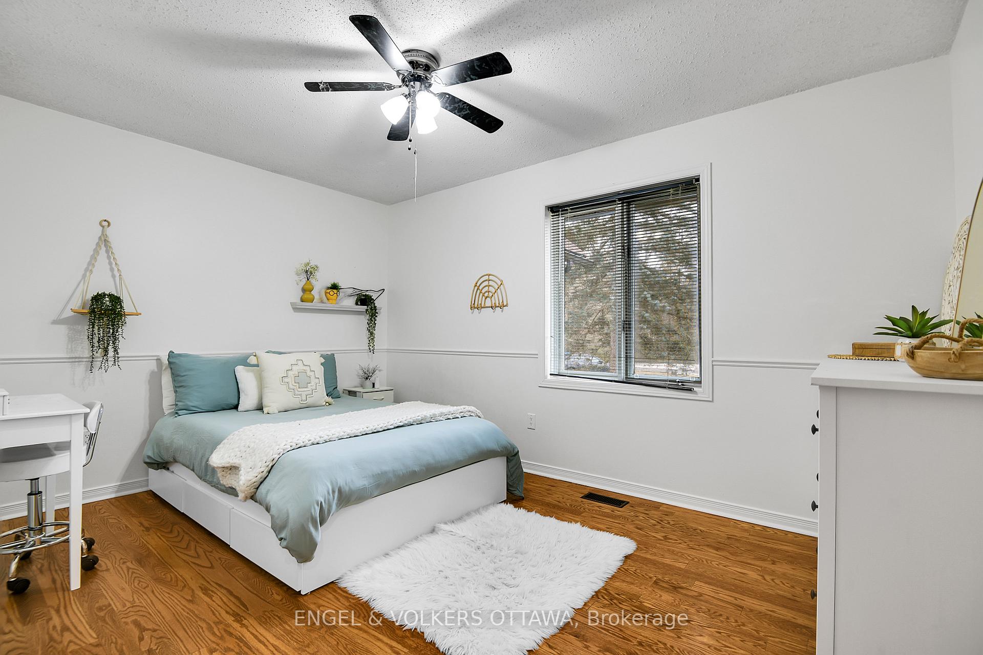 Photo 19 of 102 Delaney Drive, Ottawa, Huntley Ward (South West) — HOMEH