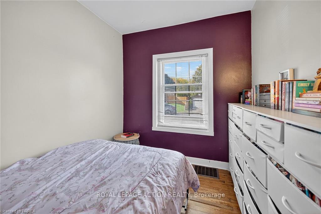 Photo 16 of 99 Maitland Street, Brantford — HOMEH
