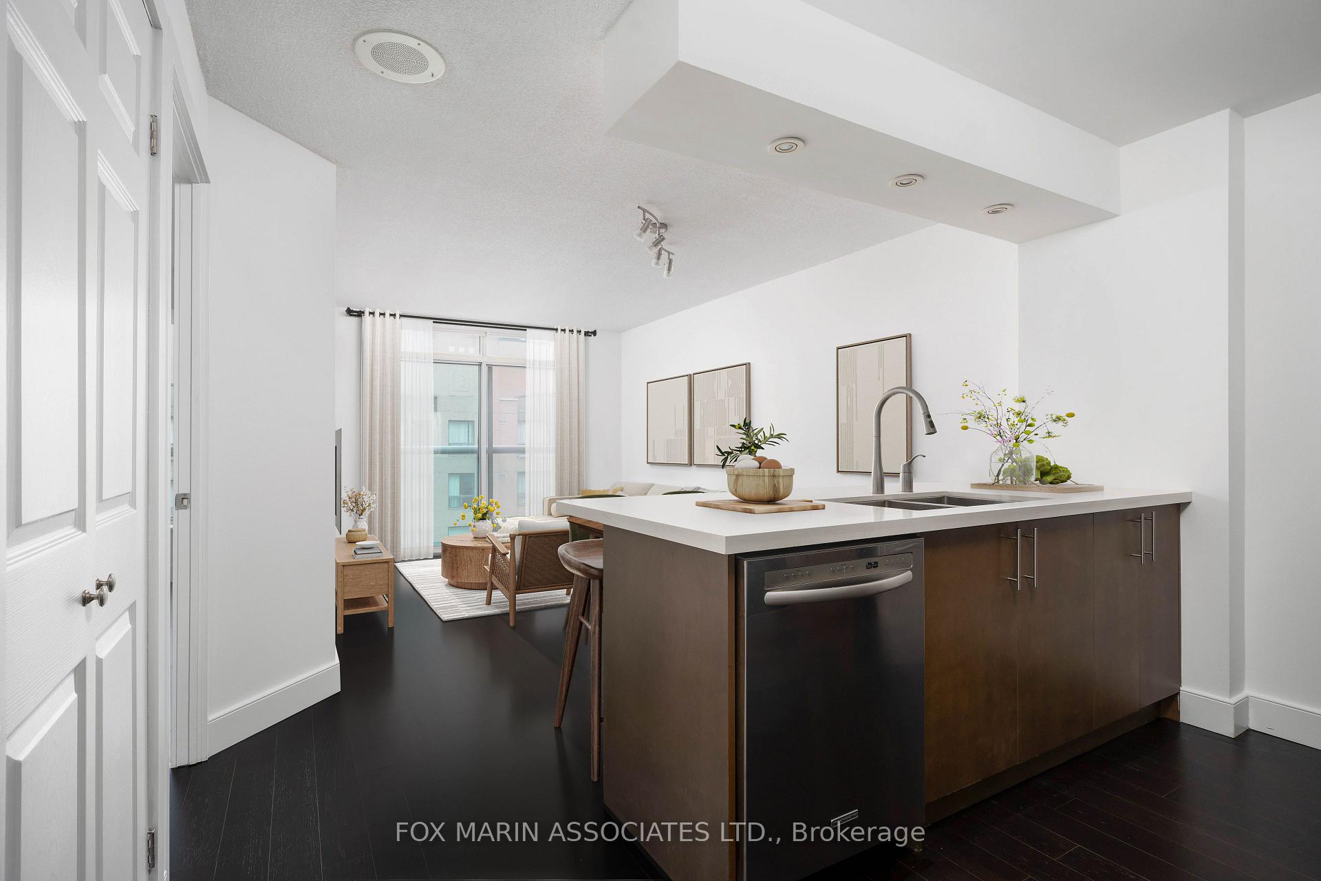 Photo 2 of Unit 1023, 109 Front Street E, Toronto, Moss Park — HOMEH