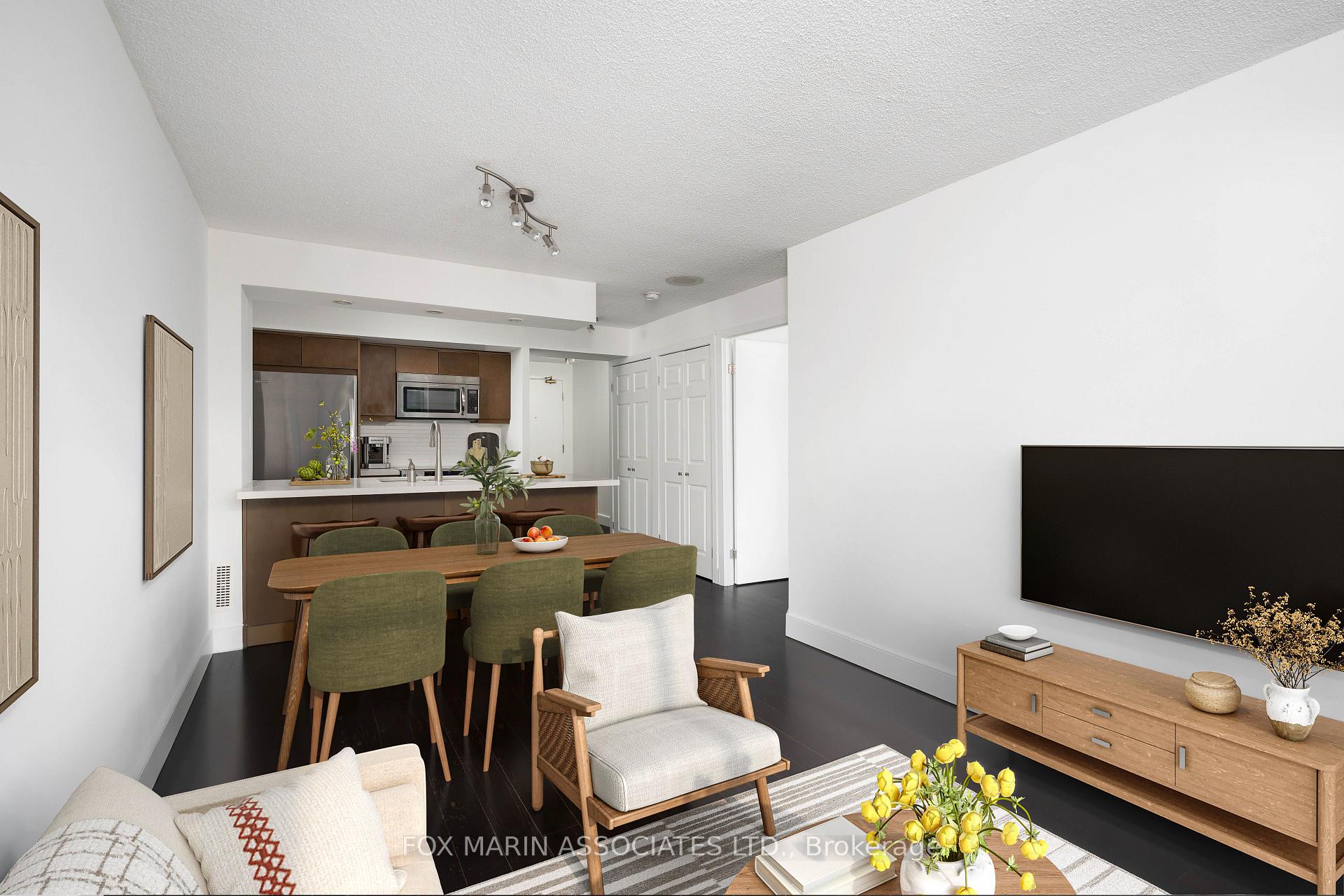 Photo 5 of Unit 1023, 109 Front Street E, Toronto, Moss Park — HOMEH