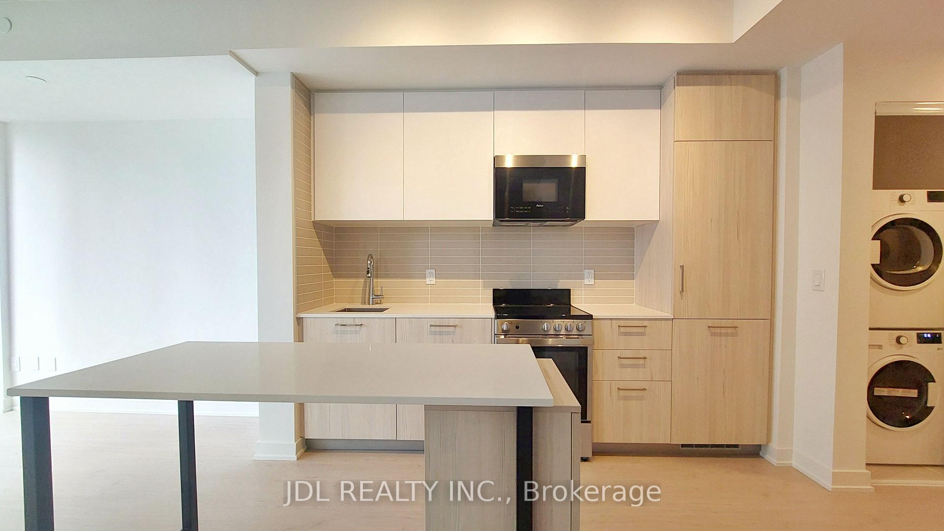 Photo 3 of Unit 2607, 65 Mutual Street, Toronto, Church-Yonge Corridor — HOMEH