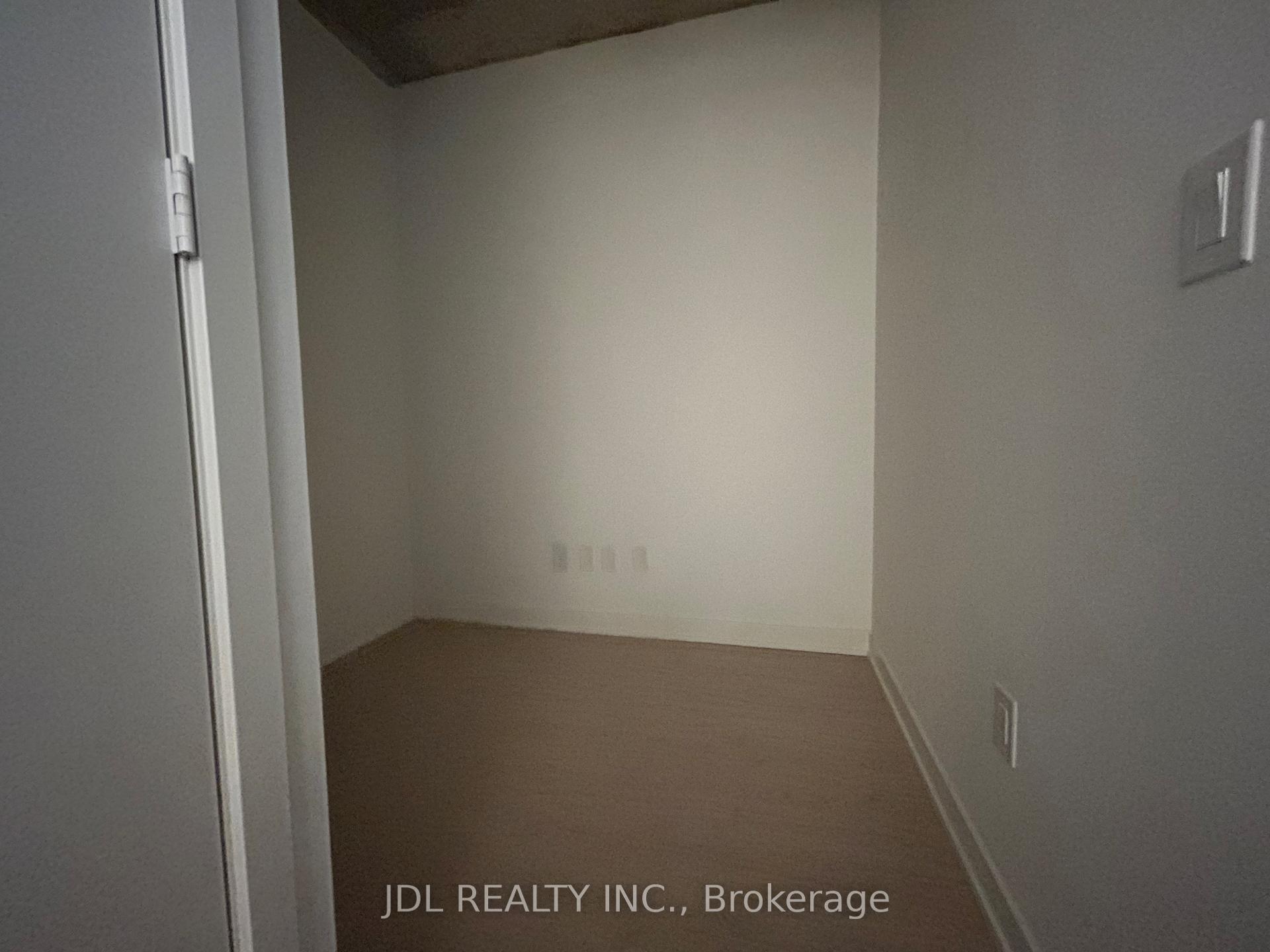 Photo 8 of Unit 2607, 65 Mutual Street, Toronto, Church-Yonge Corridor — HOMEH