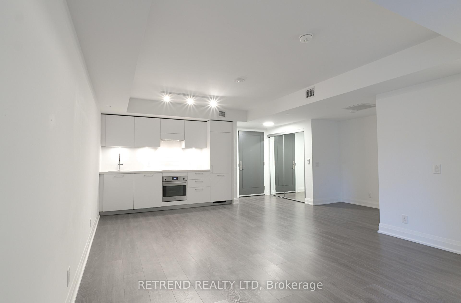 Photo 3 of Unit 501, 33 Frederick Todd Way, Toronto, Thorncliffe Park — HOMEH