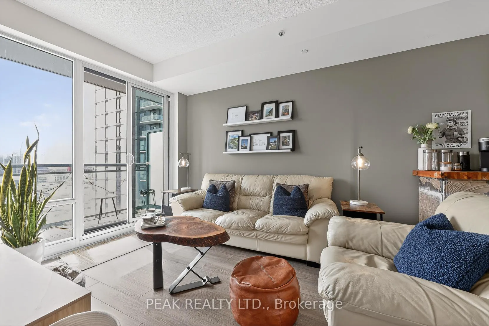 Photo 16 of Unit 1006, 85 Duke Street W, Kitchener — HOMEH