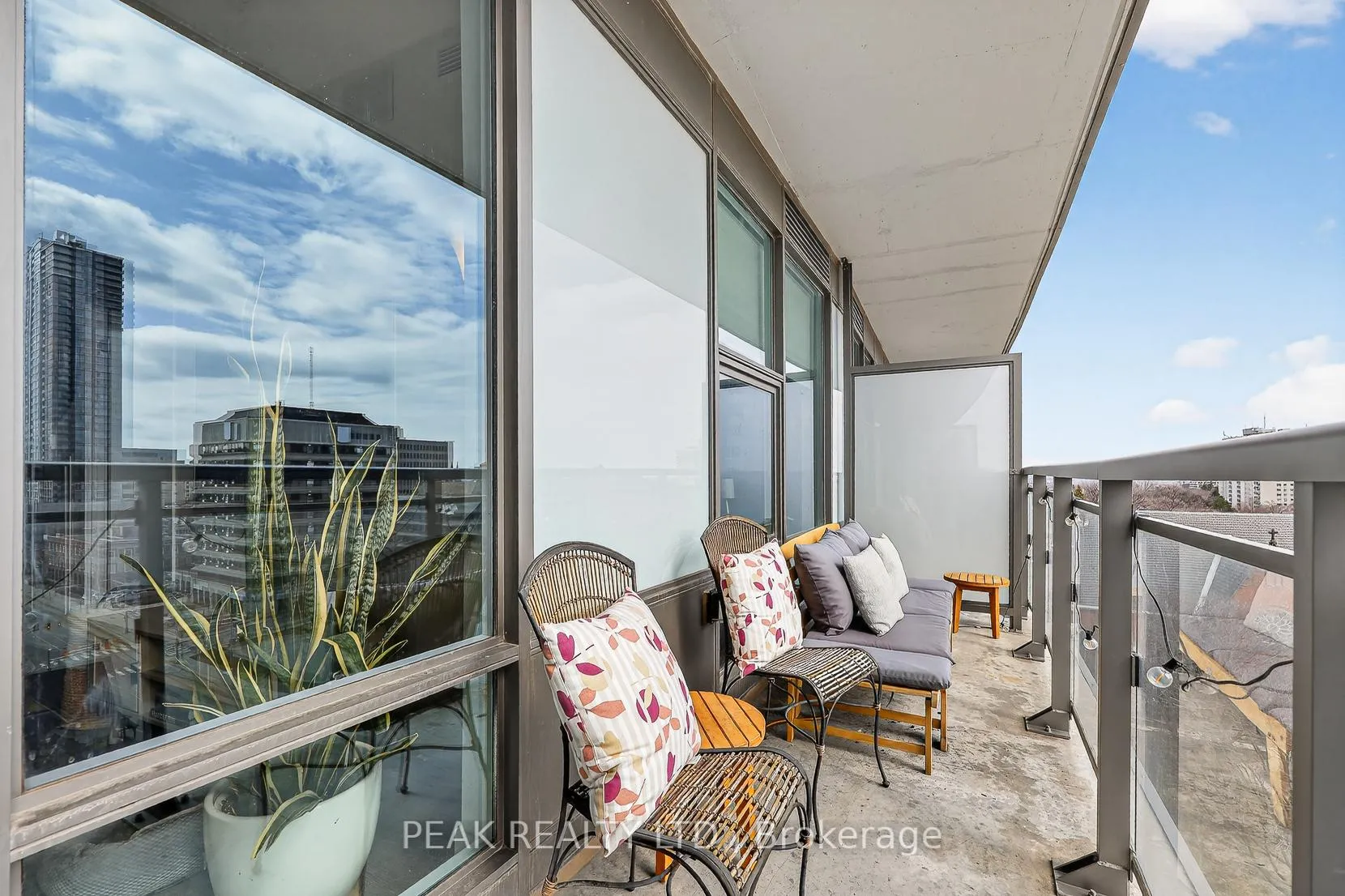 Photo 25 of Unit 1006, 85 Duke Street W, Kitchener — HOMEH