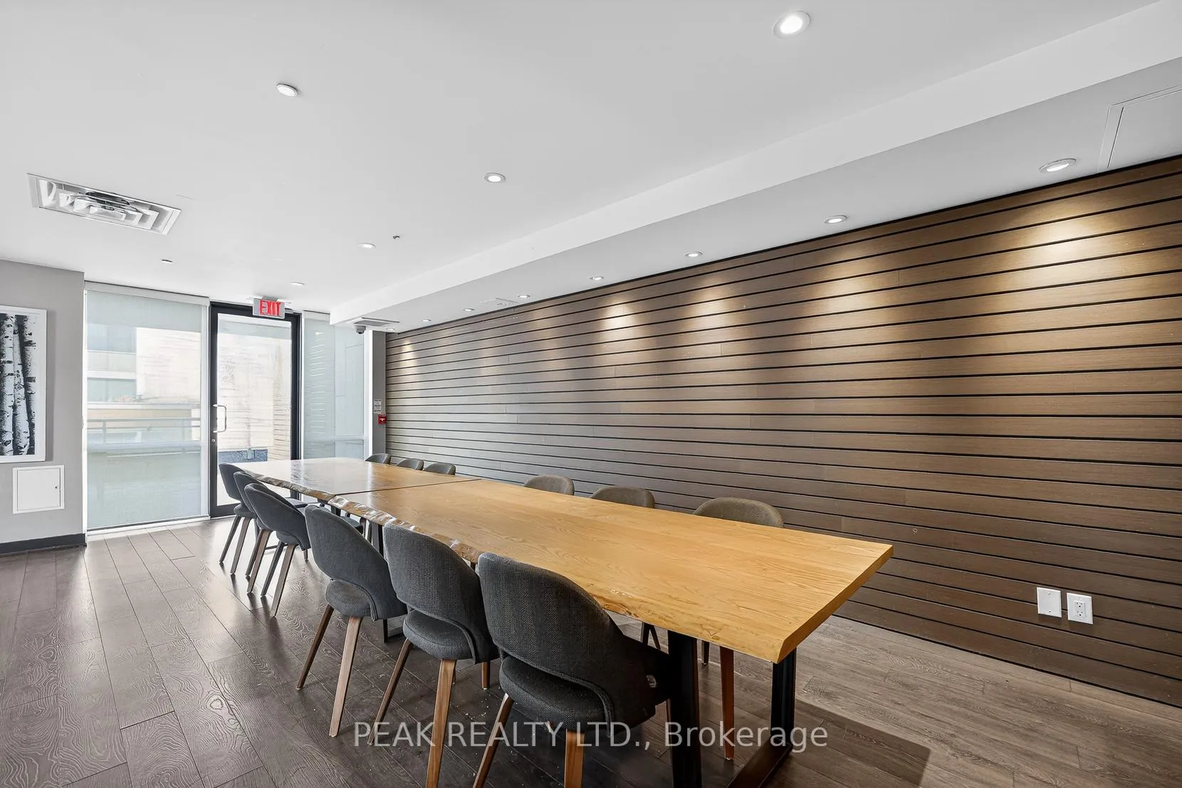 Photo 27 of Unit 1006, 85 Duke Street W, Kitchener — HOMEH