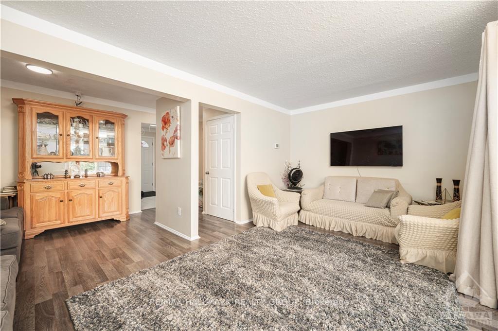 Photo 7 of 2570 Southvale Crescent, Ottawa, Sheffield Glen/Industrial Park — HOMEH