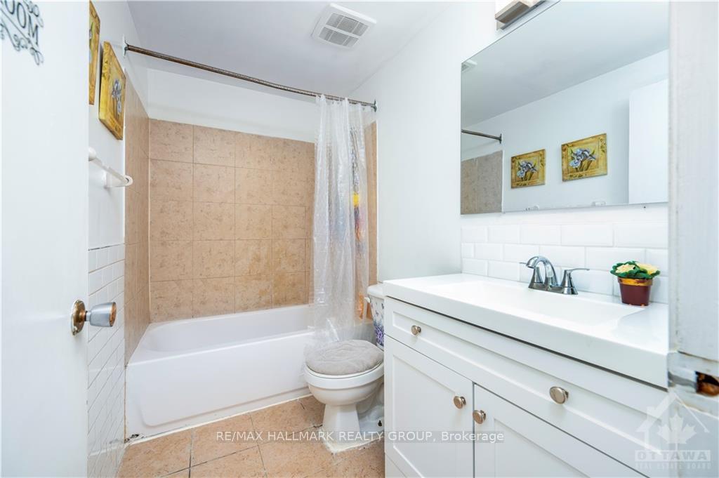 Photo 11 of 2570 Southvale Crescent, Ottawa, Sheffield Glen/Industrial Park — HOMEH