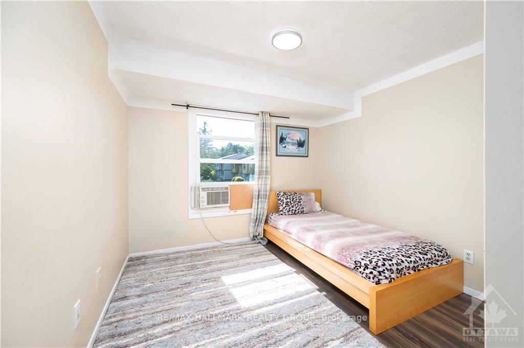 Photo 15 of 2570 Southvale Crescent, Ottawa, Sheffield Glen/Industrial Park — HOMEH