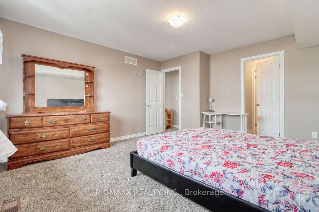 Photo 17 of Unit 211, 904 Paisley Road, Guelph, Willow West/Sugarbush/West Acres — HOMEH