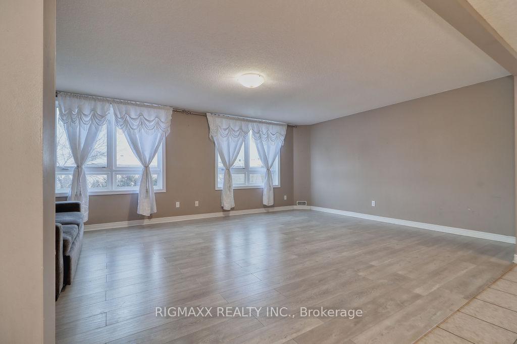 Photo 24 of Unit 211, 904 Paisley Road, Guelph, Willow West/Sugarbush/West Acres — HOMEH