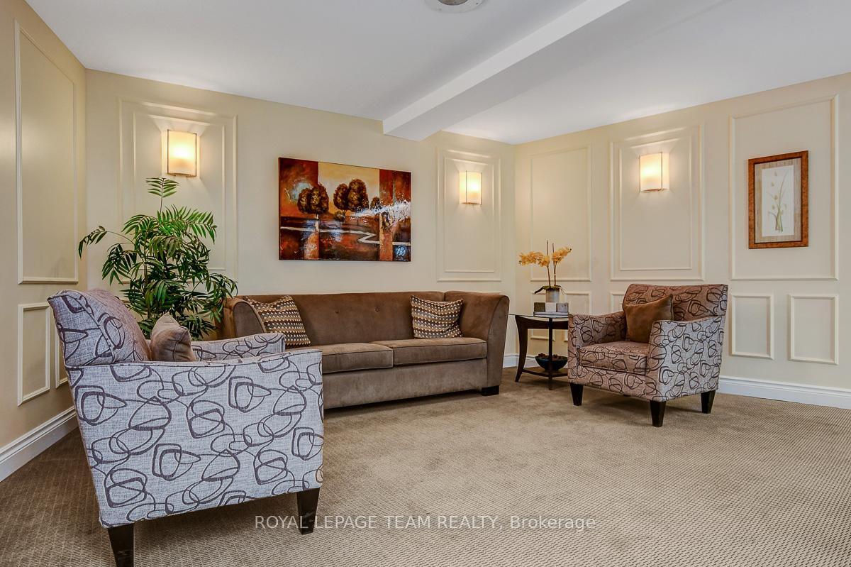 Photo 4 of Unit 601, 1356 Meadowlands Drive E, Ottawa, Borden Farm/Stewart Farm/Carleton Heights/Parkwood Hills — HOMEH