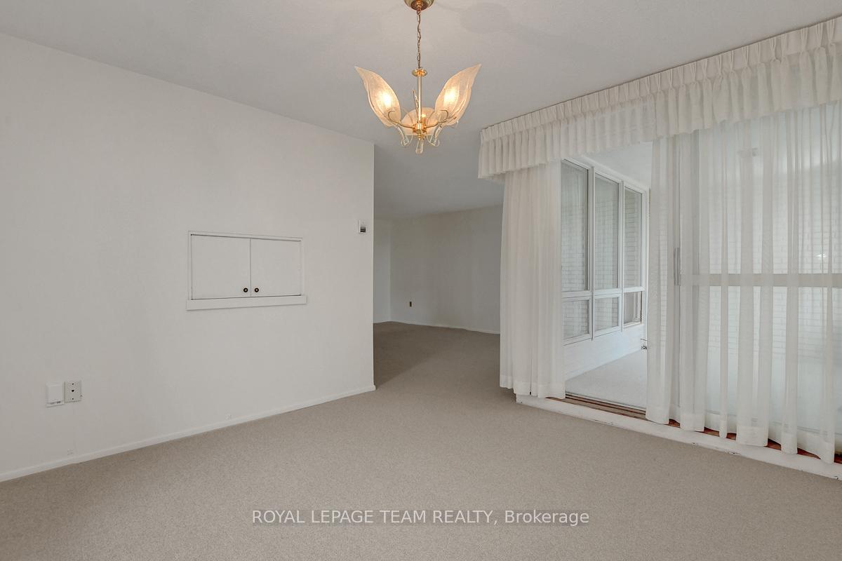 Photo 8 of Unit 601, 1356 Meadowlands Drive E, Ottawa, Borden Farm/Stewart Farm/Carleton Heights/Parkwood Hills — HOMEH