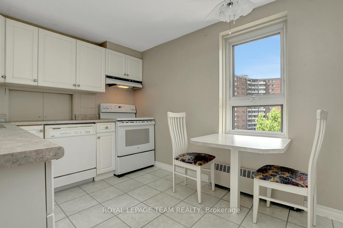 Photo 11 of Unit 601, 1356 Meadowlands Drive E, Ottawa, Borden Farm/Stewart Farm/Carleton Heights/Parkwood Hills — HOMEH