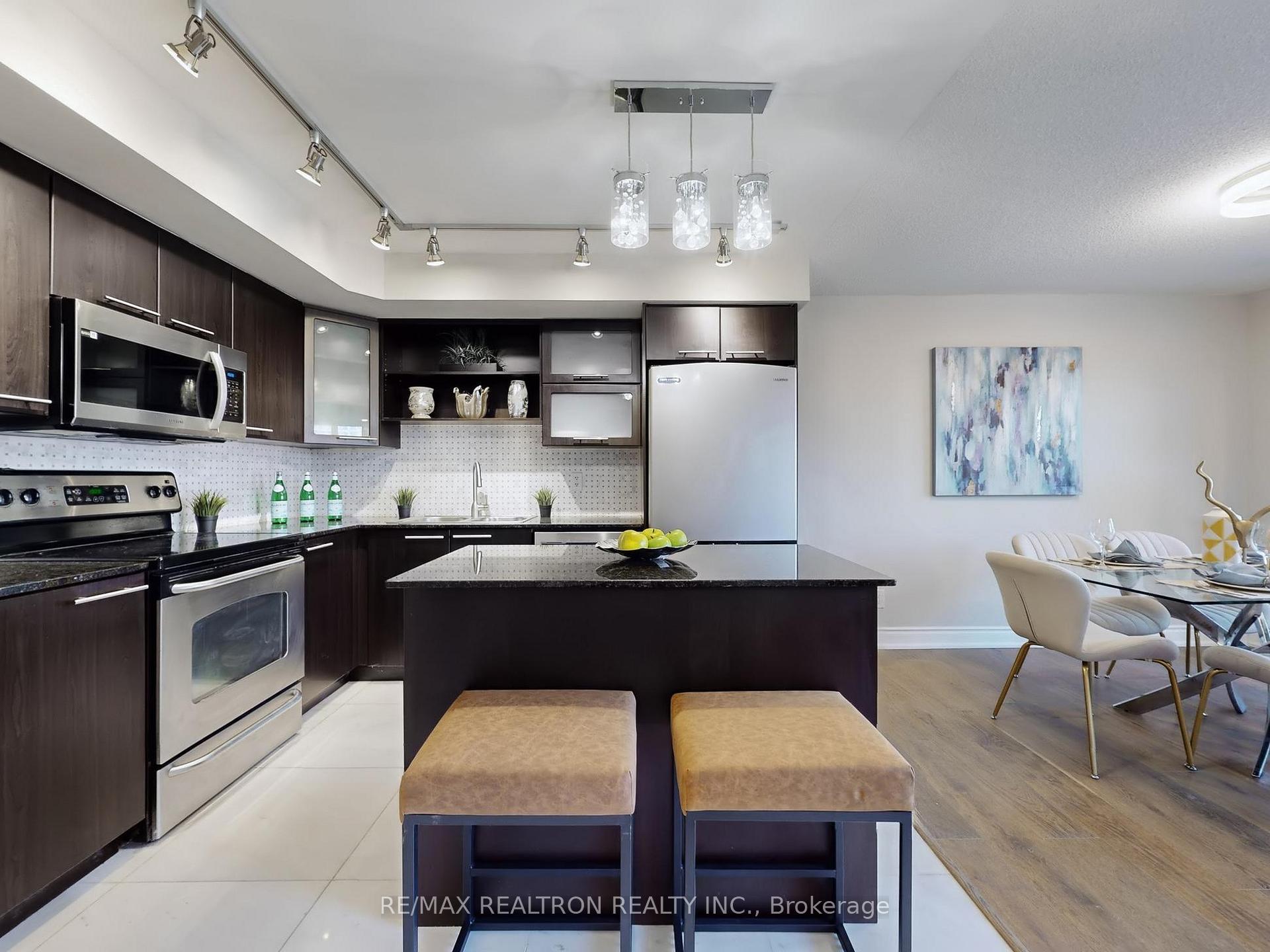 Photo 21 of Unit 306, 37 Galleria Parkway, Markham, Commerce Valley — HOMEH
