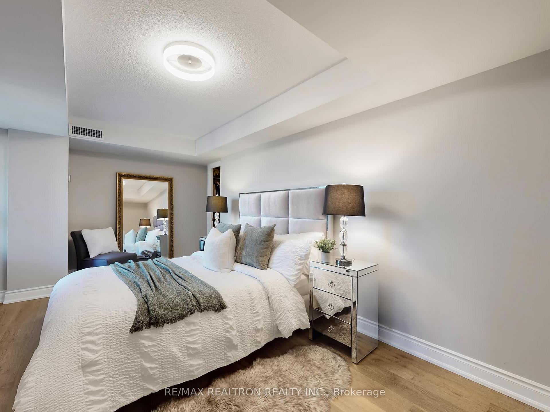 Photo 29 of Unit 306, 37 Galleria Parkway, Markham, Commerce Valley — HOMEH