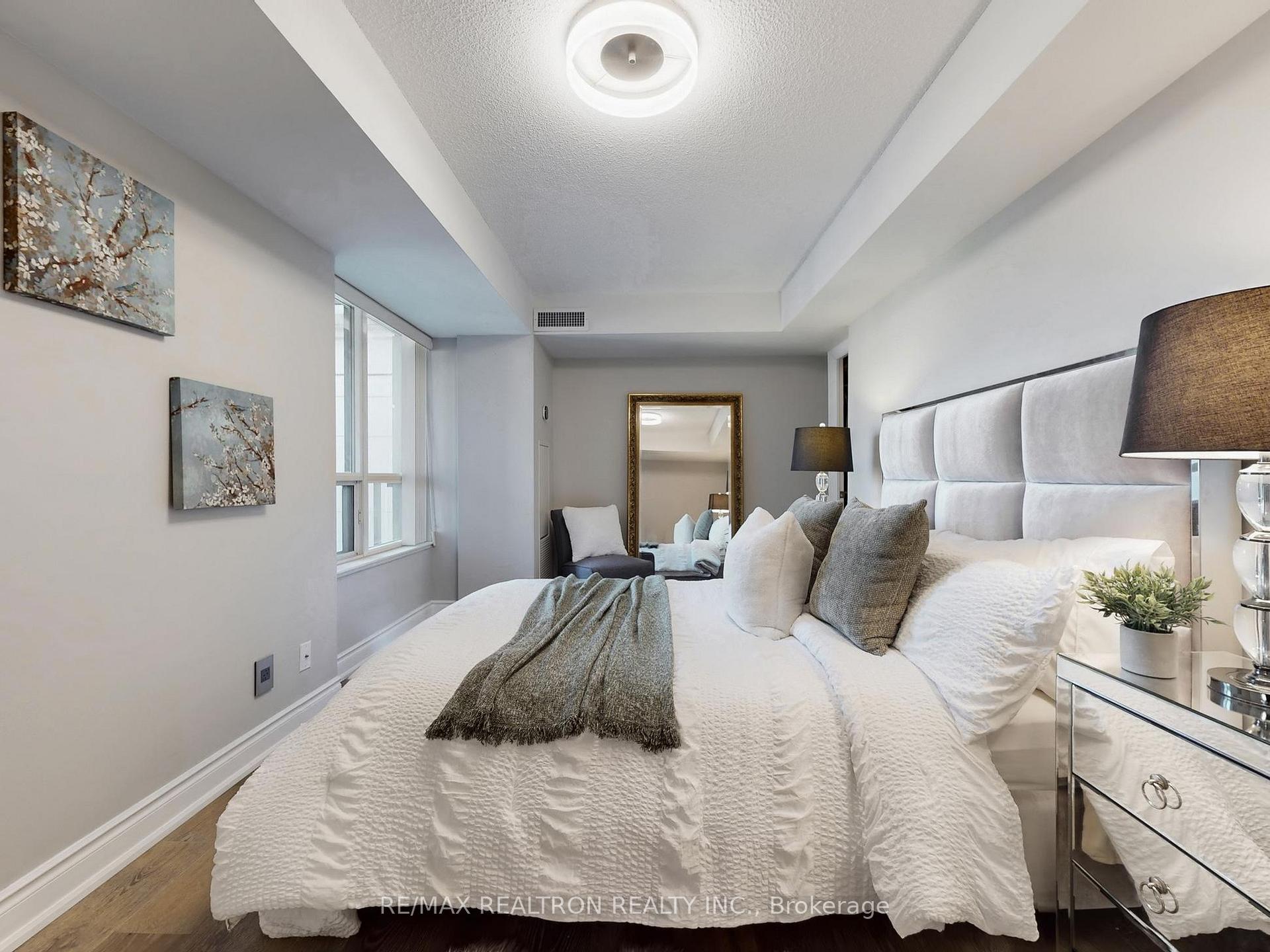 Photo 31 of Unit 306, 37 Galleria Parkway, Markham, Commerce Valley — HOMEH