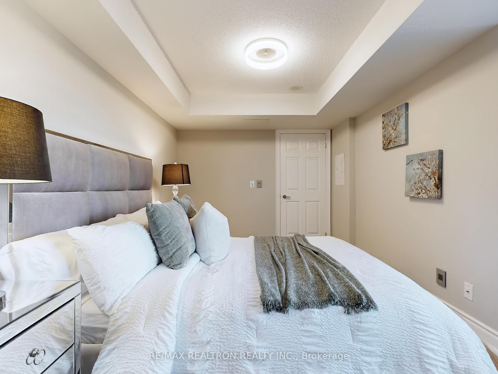 Photo 32 of Unit 306, 37 Galleria Parkway, Markham, Commerce Valley — HOMEH