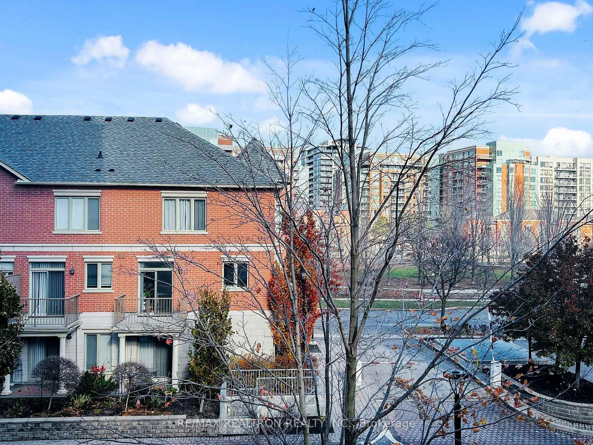 Photo 41 of Unit 306, 37 Galleria Parkway, Markham, Commerce Valley — HOMEH
