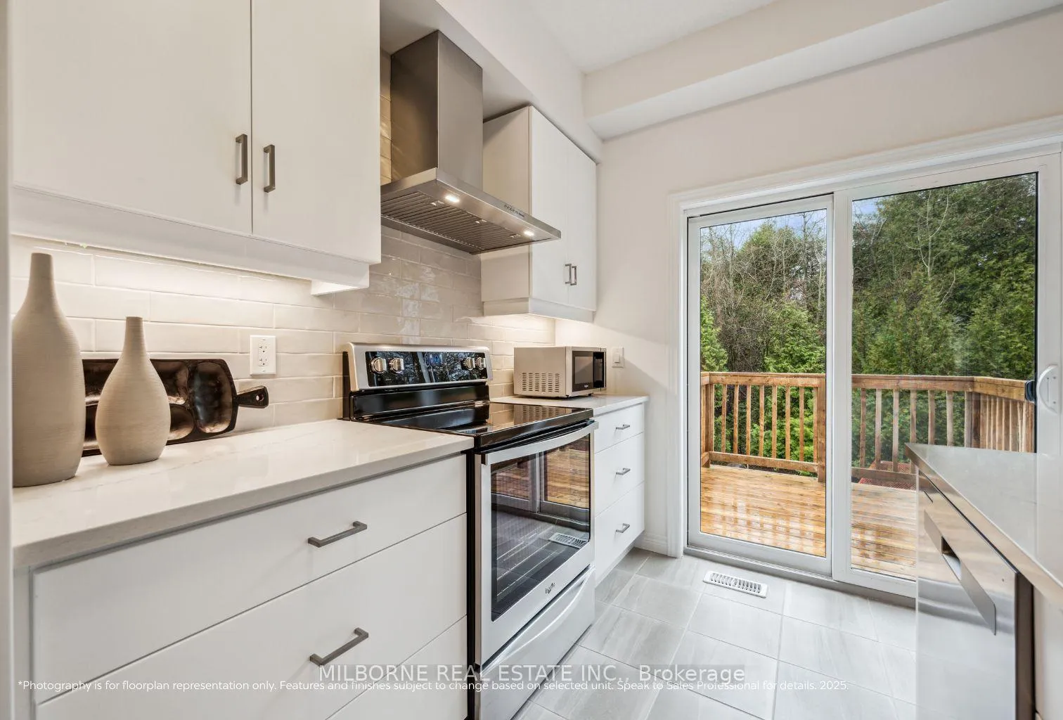 Photo 4 of 47 Arabella Drive, Guelph, Kortright East — HOMEH