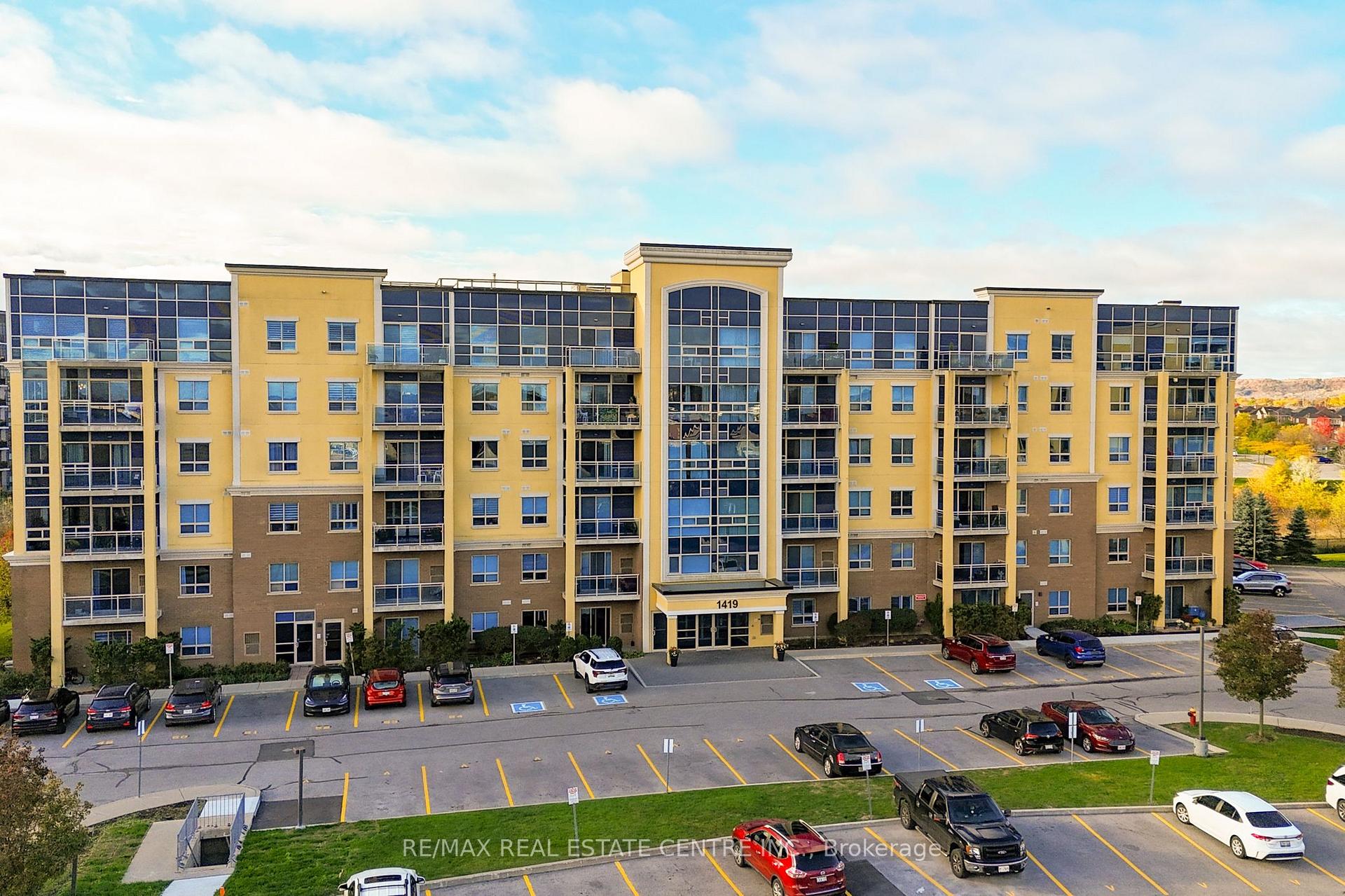 Photo 3 of Unit 305, 1419 Costigan Road, Milton, Clarke — HOMEH
