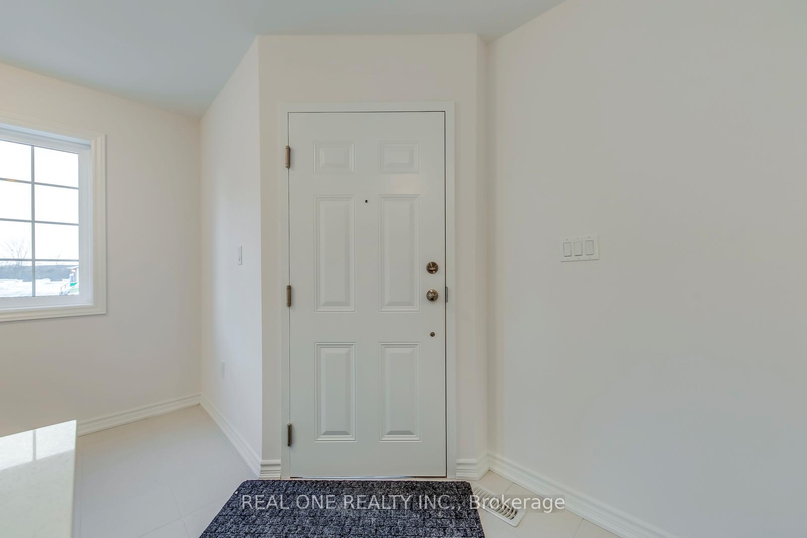 Photo 4 of Unit 25A, 85 Mullin Drive, Guelph, Victoria North — HOMEH