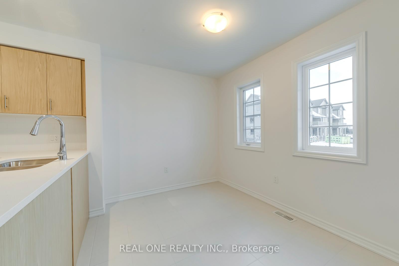 Photo 12 of Unit 25A, 85 Mullin Drive, Guelph, Victoria North — HOMEH