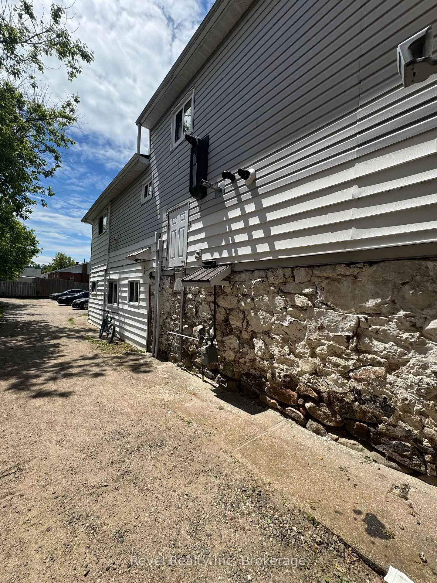 Photo 4 of 310 Main Street, Mattawa — HOMEH