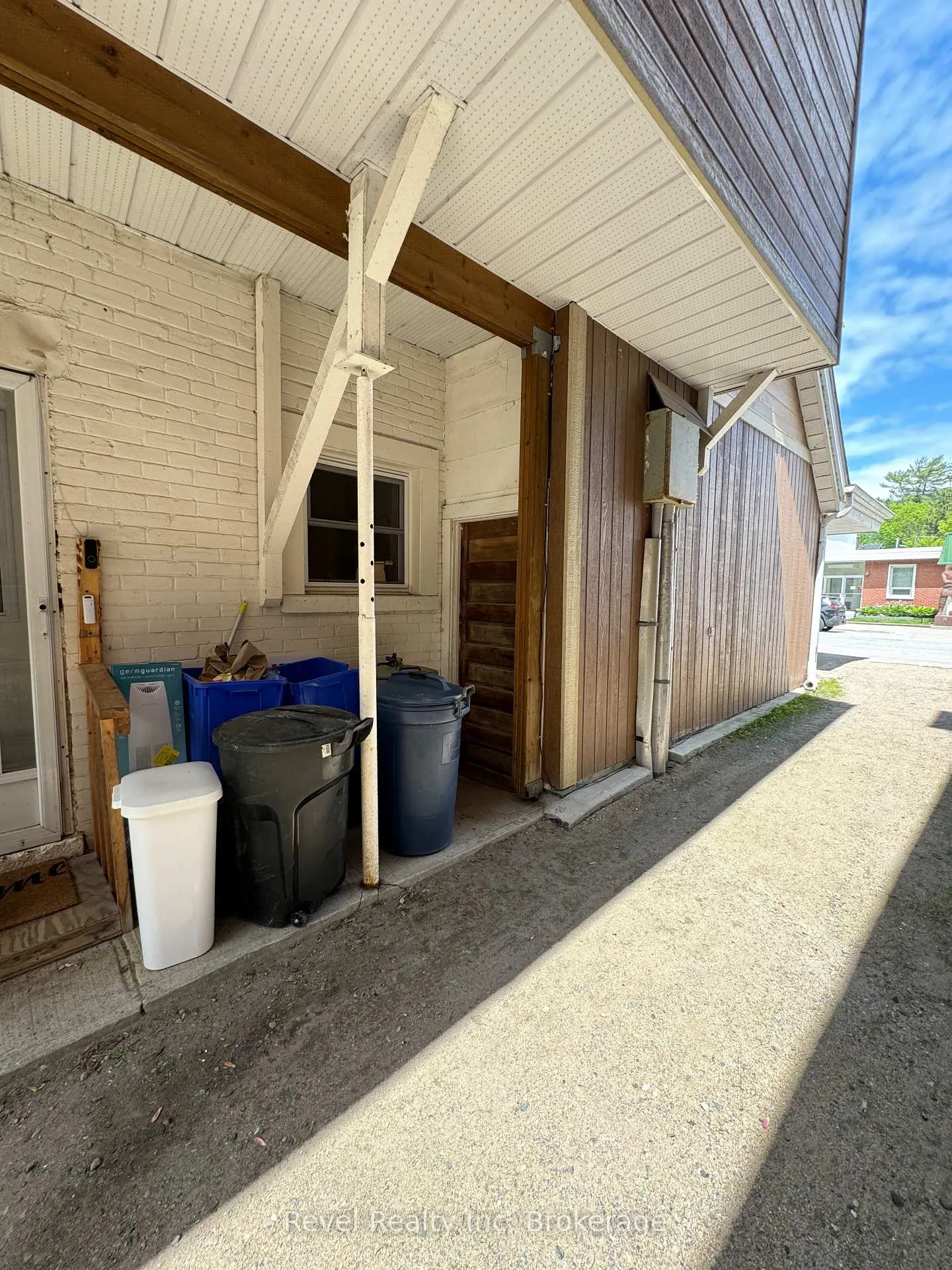 Photo 6 of 310 Main Street, Mattawa — HOMEH