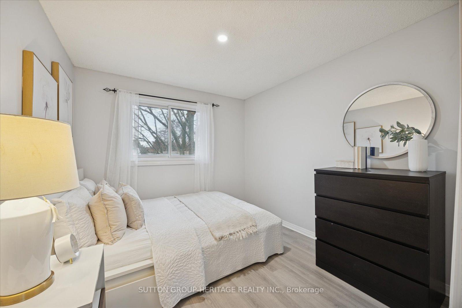 Photo 22 of Unit 11, 221 Ormond Drive, Oshawa, Samac — HOMEH
